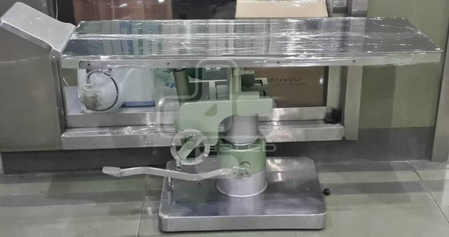 خرید تخت جراحی تخت جراحی AMISCO